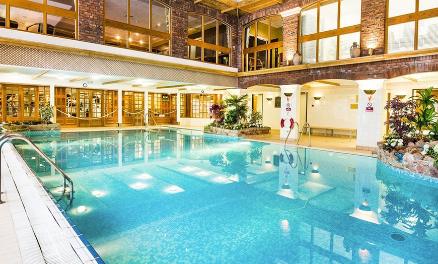 Image 2: Newport, Wales: Stay for 2 with Breakfast & Dinner