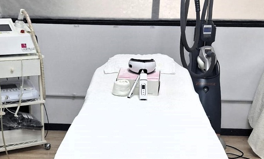 Image 7: Limpieza facial en 7 pasos con tratamientos a elegir para 1 persona 