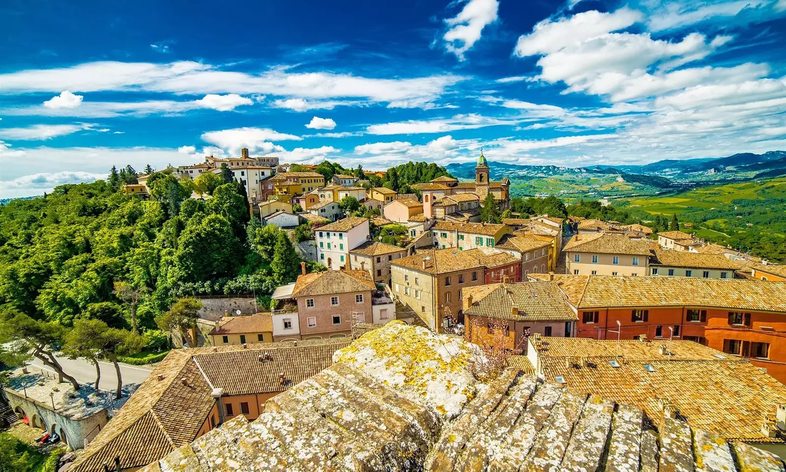 Rimini 4*: camera Standard o Superior con colazione e Spa per 2