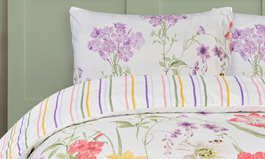 Image 5: Smart Living Soft Reversible Wild Flowers Duvet Cover and Pillowcases
