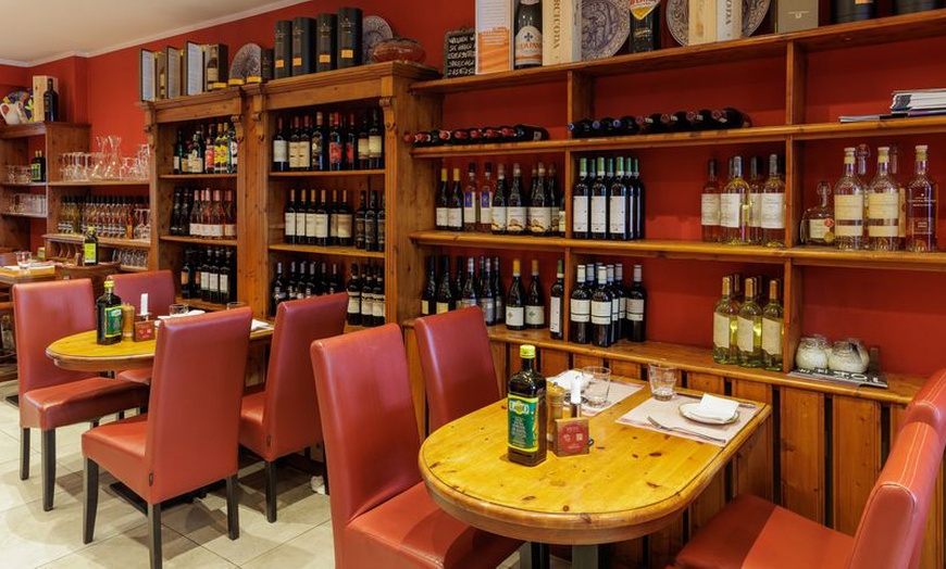 Image 6: Italienisches 4-Gänge-Candle-Light-Dinner mit Sektempfang für 1-4 P.