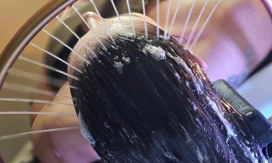Image 1: Relax with a  60-Minute Deluxe or 90 Minute Luxurious Head Spa 