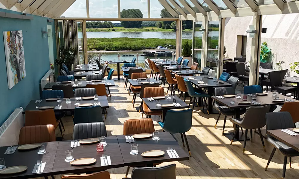 Je 1 Salat, Pizza- oder Pastagericht nach Wahl für 2 oder 4 Personen