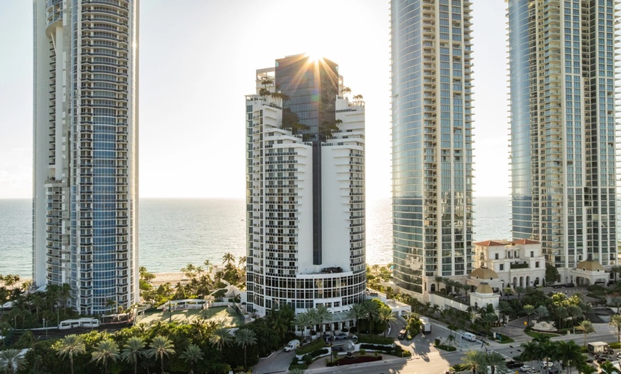 Image 22: Member-Only Deal: Oceanfront Retreat with Spacious Suites & Spa