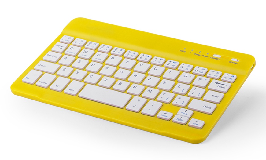 Image 4: Compact Bluetooth Keyboard