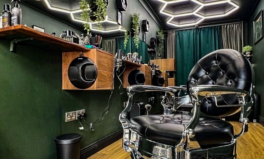 Image 4: Dry Haircut or Skin Fade w/ Optional Beard Trim and Shape with Razor