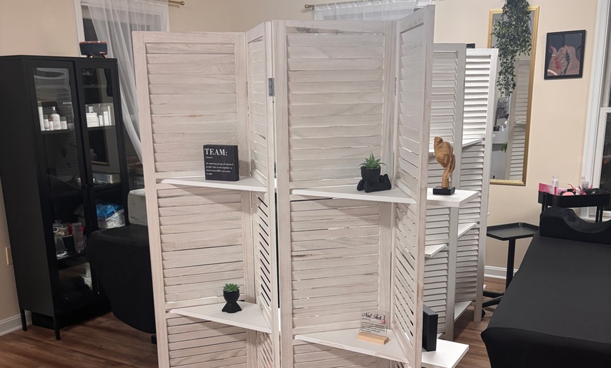 Image 3: 1, 2 or 3 Classic, Hybrid, Volume or Mega Volume Eyelash Extension Set