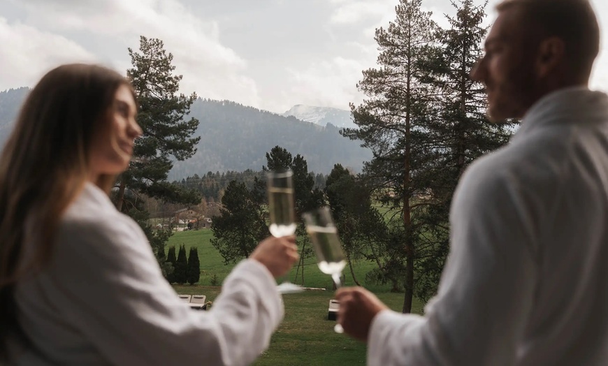 Image 13: Oberstaufen im Allgäu: Deluxe-Doppelzimmer inkl. 3/4 Pension & Spa