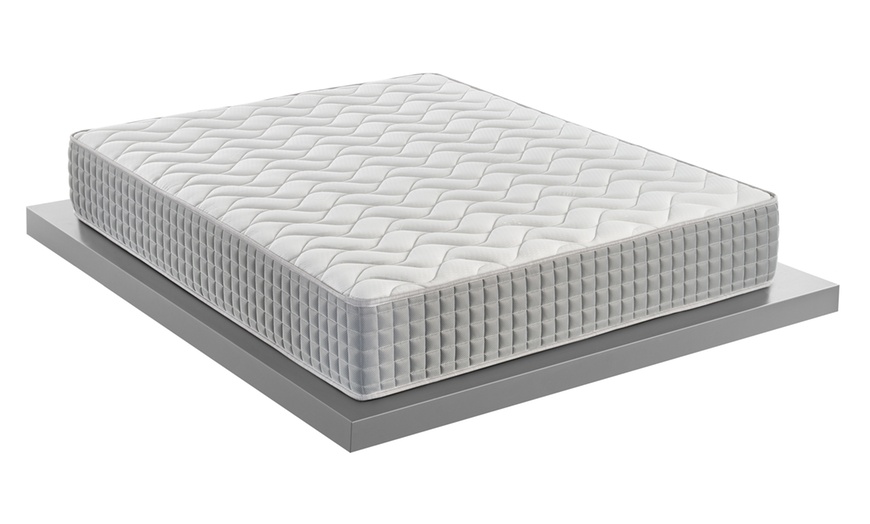 Image 3: Matelas Mentor "Ortopedic Med H30 maxi gel" mémoire forme gel 13 zones