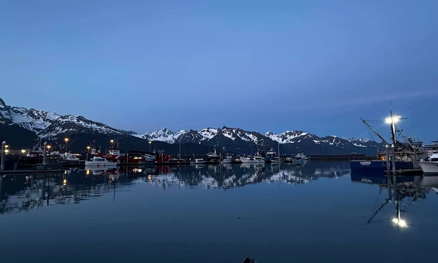 Image 3: Unforgettable 7-Hour Boat/Kayak Tour for Two, Three, or Four People