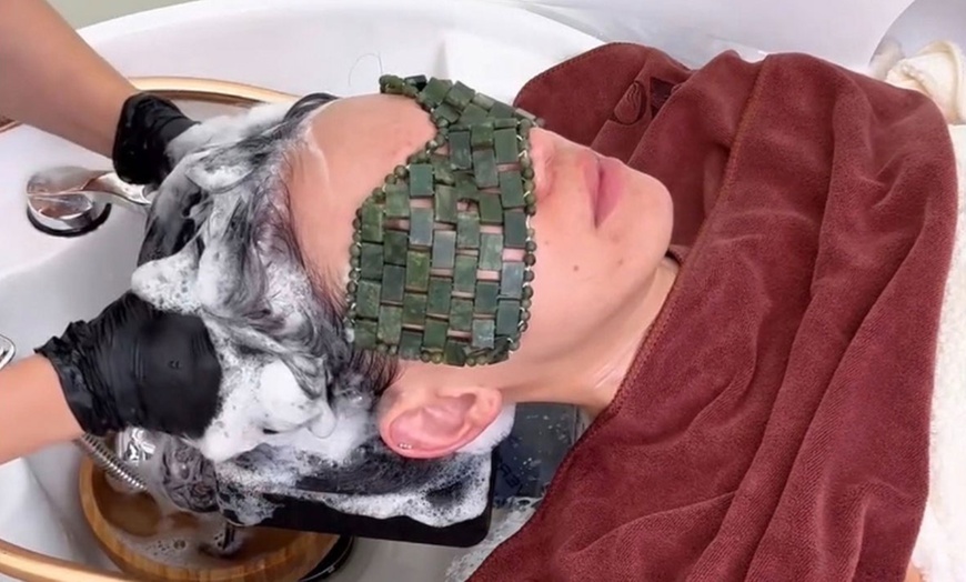 Image 3: Couples & Single Head Spa with Neck/Shoulder Massages, Scalp Analysis