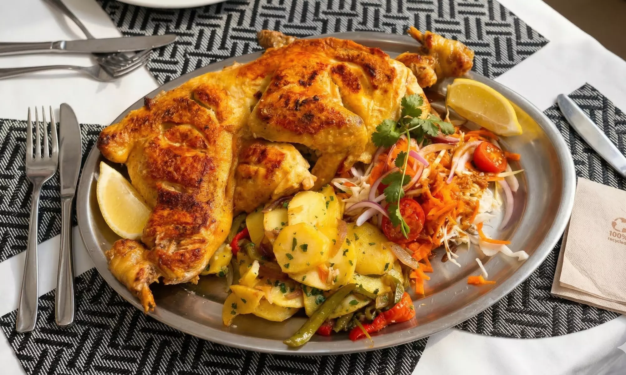 Menú canario para 2 o 4 personas con entrante, postre y bebida