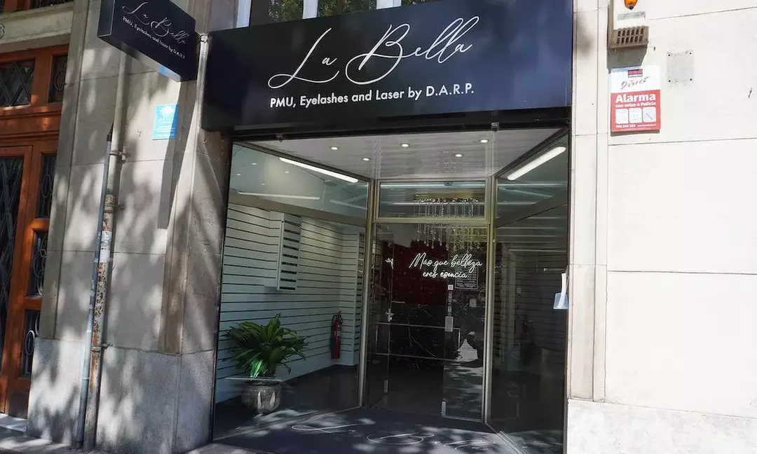 ¿Lista para una mirada impactante? Extensiones de pestañas a elegir