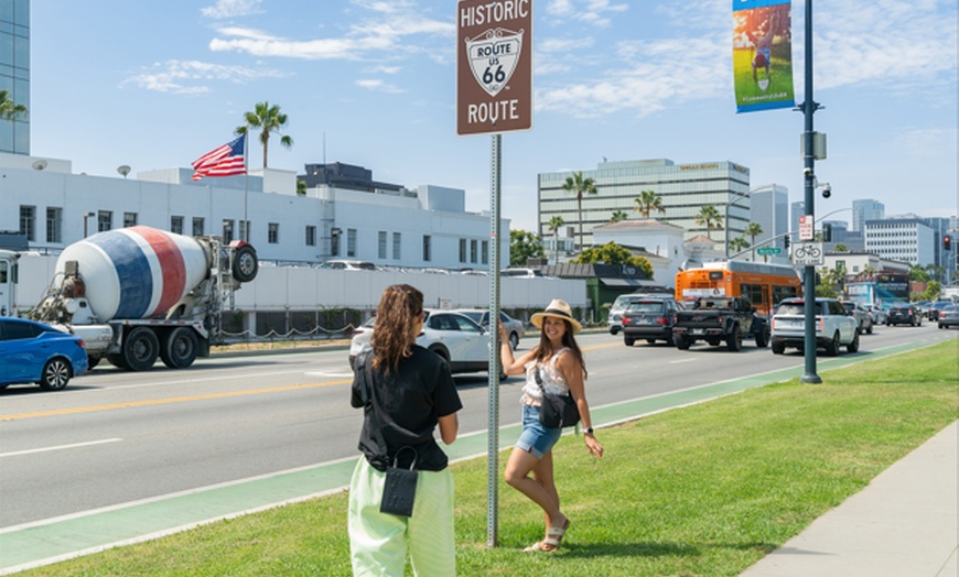 Image 2: Hollywood Sightseeing, Celebrity Tour & More For One Child or Adult 