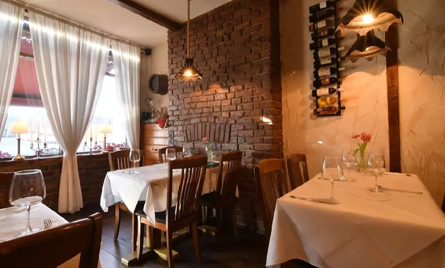 Image 17: Pizza Or Pasta With Wine For One, Two or Four People 