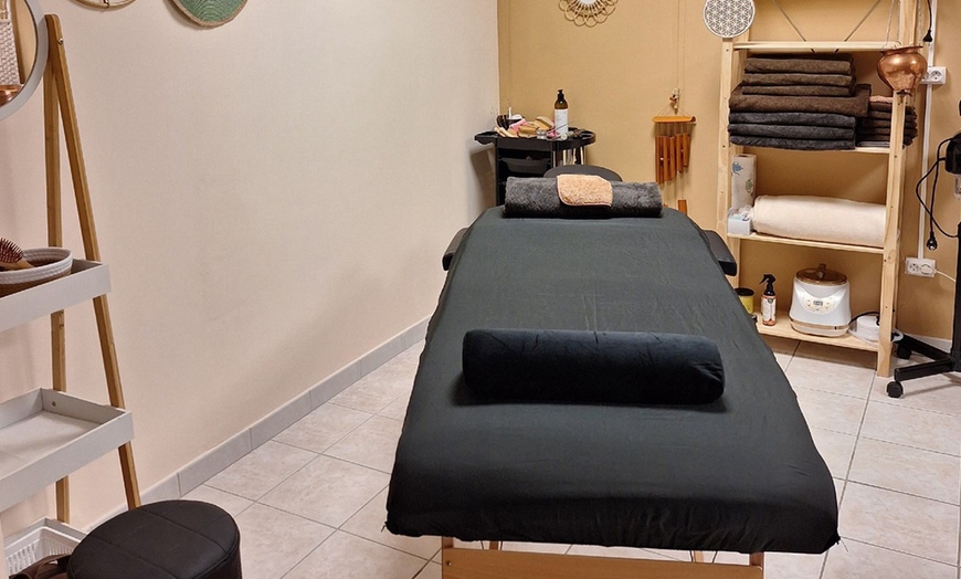 Image 3: Head spa de 40 minutes ou massage bien-être de 60 minutes