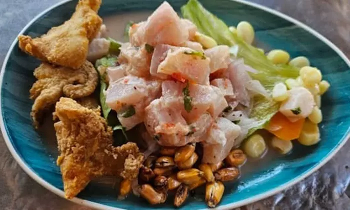 Menú mediterráneo-peruano para 2 o 4 personas con opción a cócteles