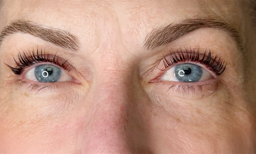 Image 3: Eyelash Lift with Optional Tint or Eyebrow Waxing Session