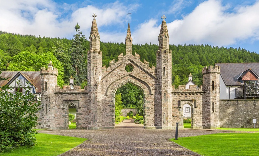 Image 13: Perthshire: Stay for Up to 6 in 2 Bedroom Cottage