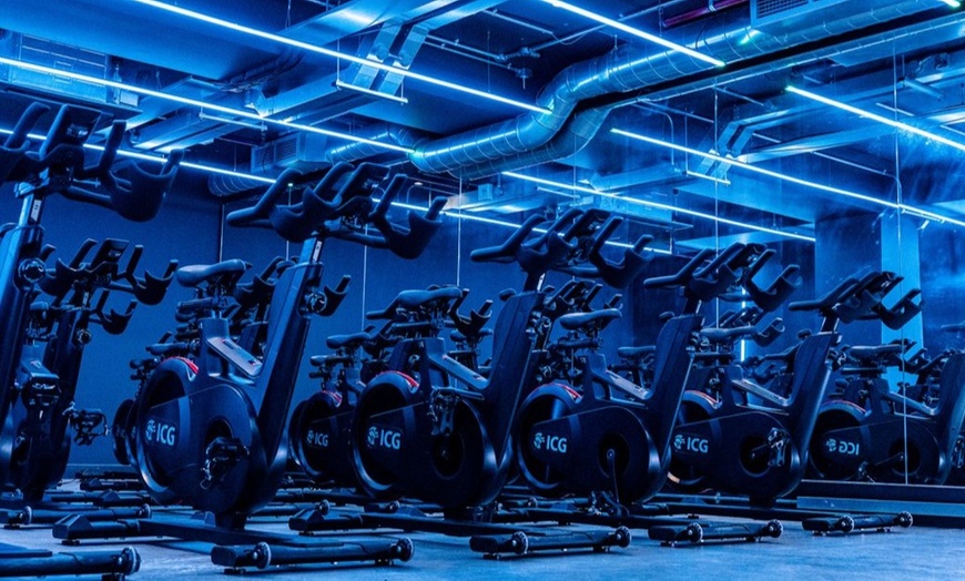 Image 6: London’s Buzz Gym: First Month Membership from Only £10!