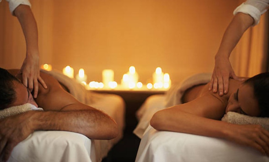 Image 13: Circuito Spa con copa de cava y opción a masaje para 1 o 2 personas