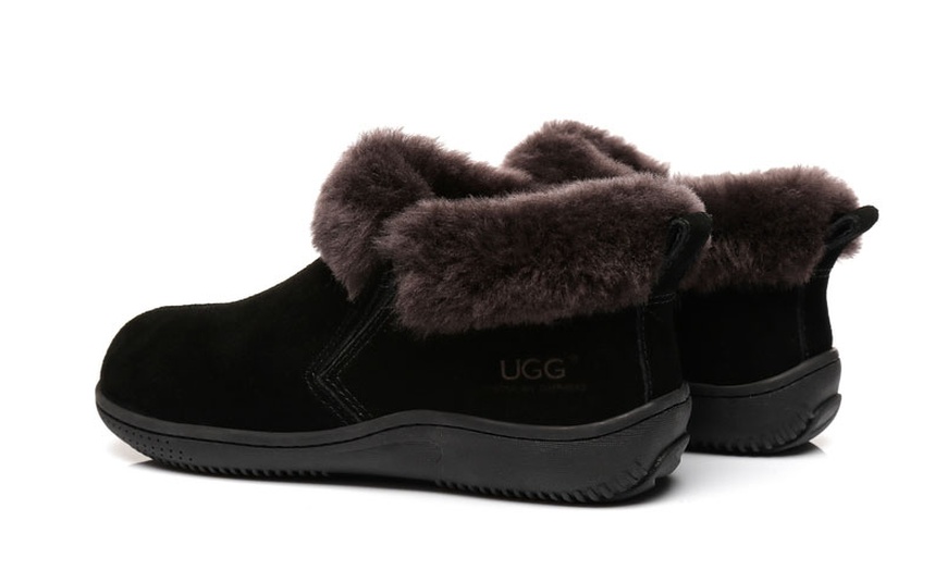 Image 9: Daley UGG Slippers FREE SHIPPING