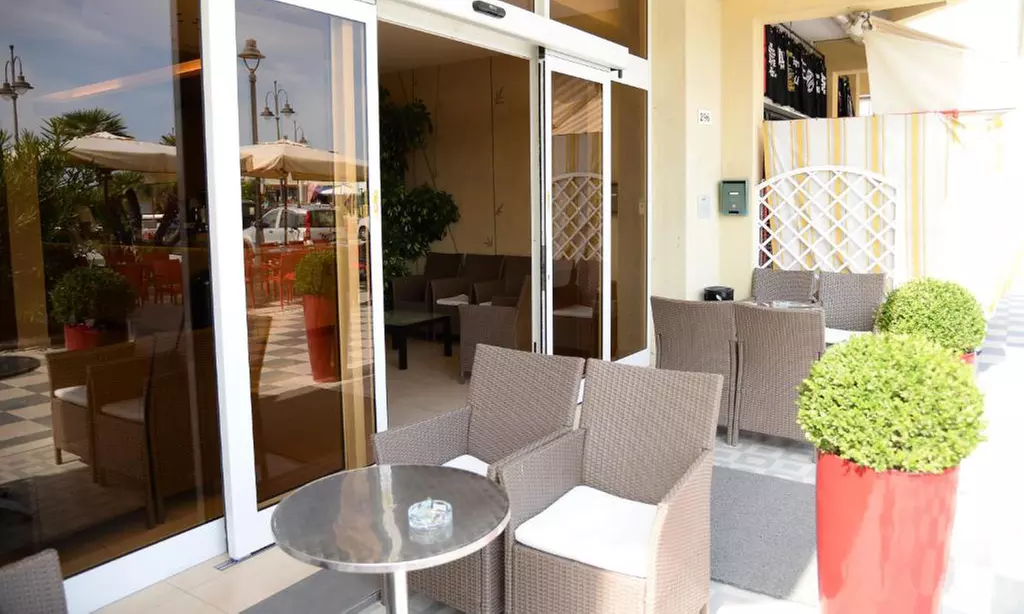 Cesenatico: Standard-Doppelzimmer mit All Inclusive