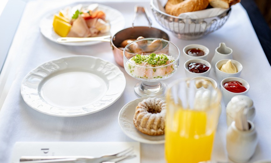 Image 2: Karlovy Vary (Karlsbad): 2, 3 oder 5 Nächte inkl. Frühstück & Spa