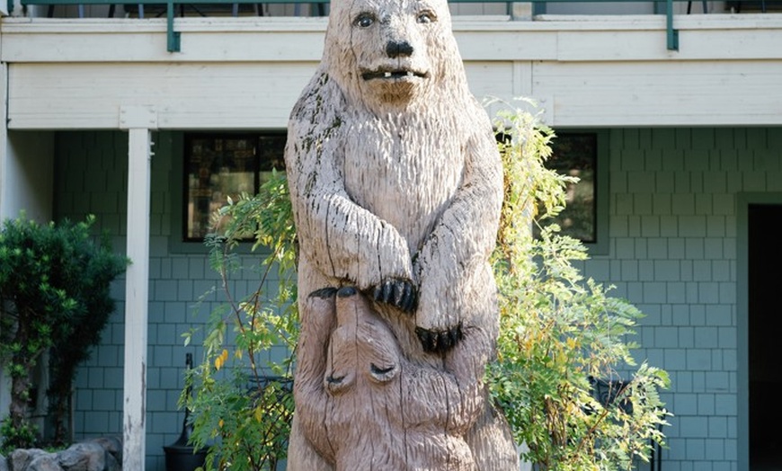 Image 7: Yosemite Family Resort in Sierra Nevada with Pools and River Walk