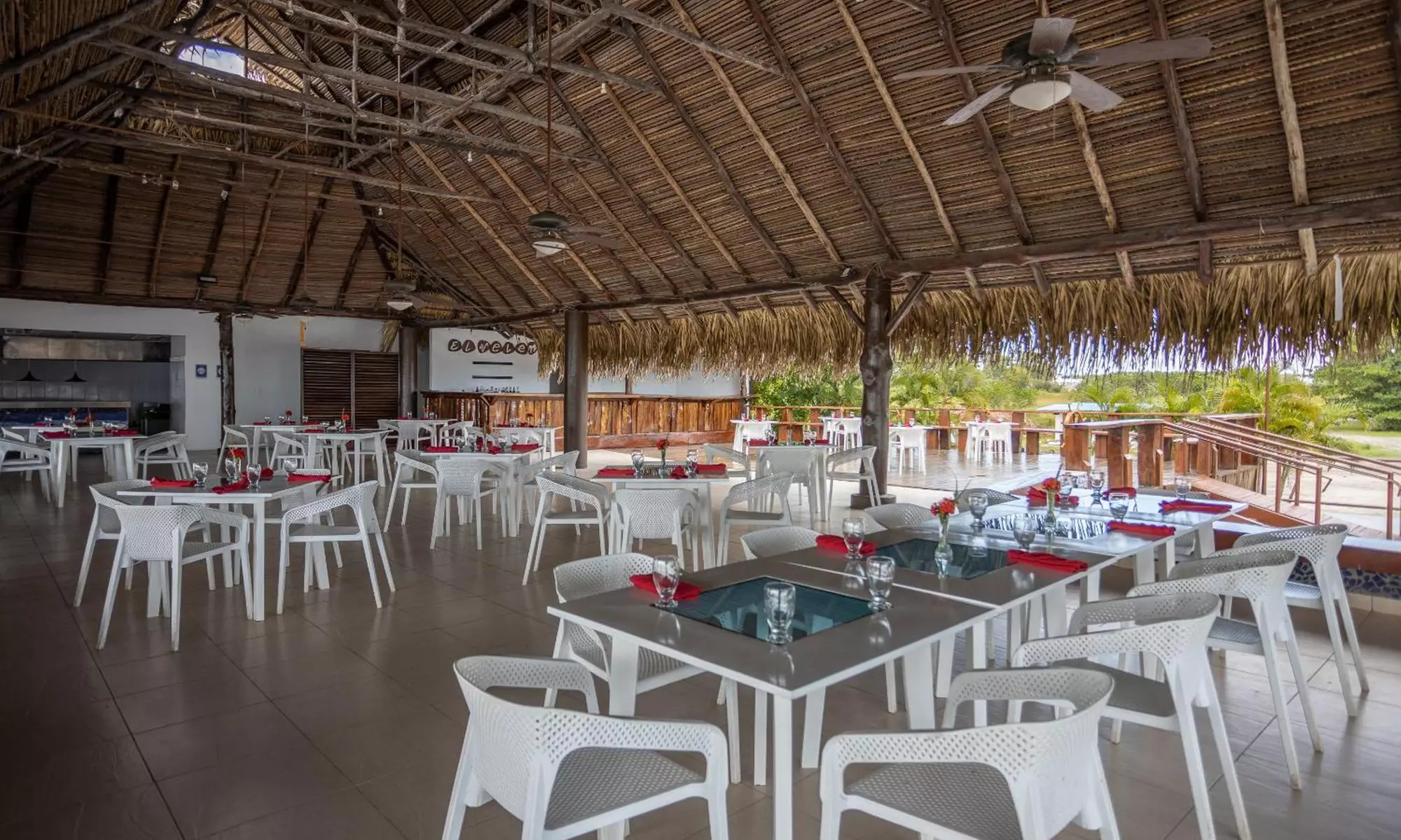 ✈5-Night Panama Vacation with Air & Hotels from Travel by Jen