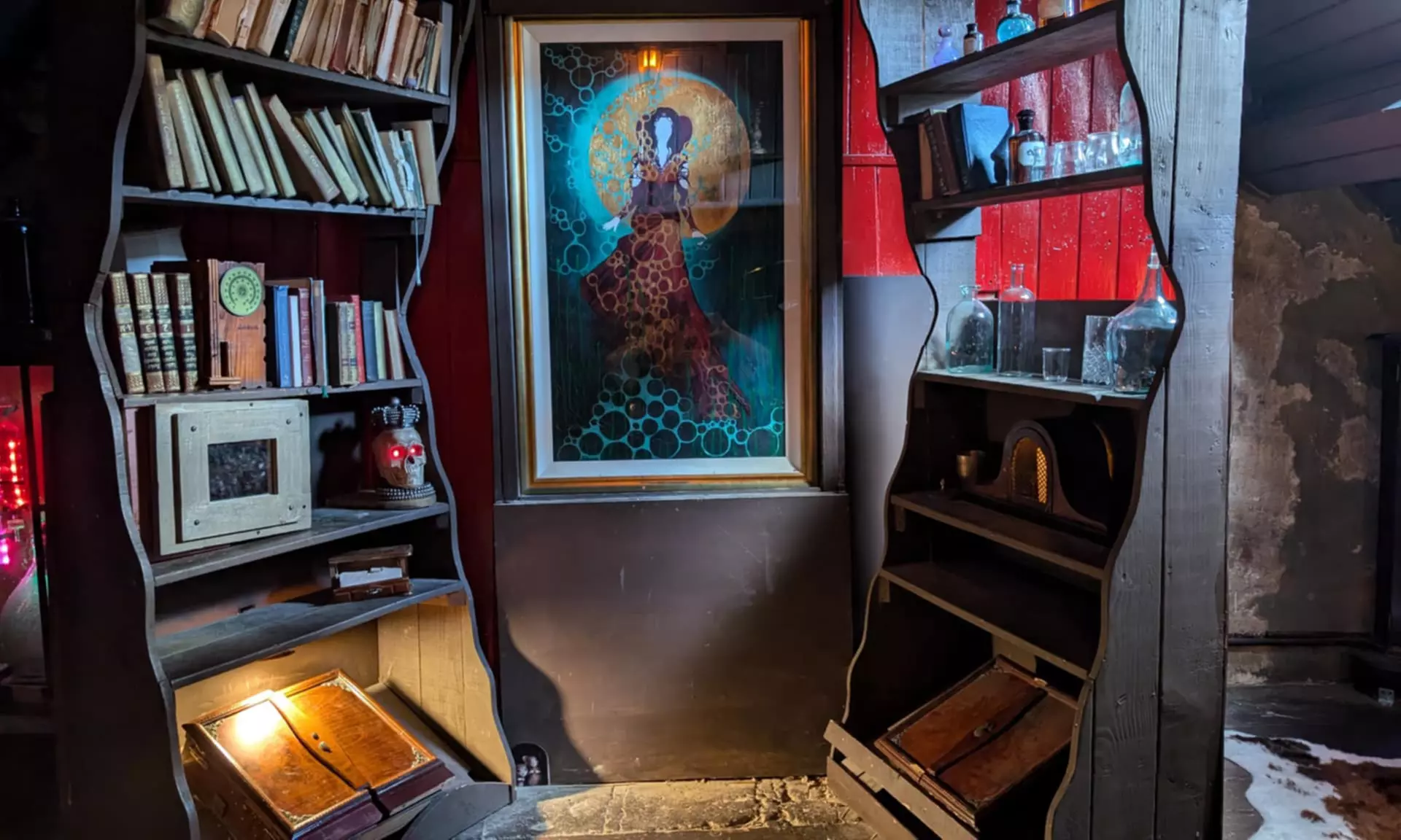 Immersive Escape Room Experience for All Group Sizes – Themes Like & Sherlock + more (Up To 62% Off)