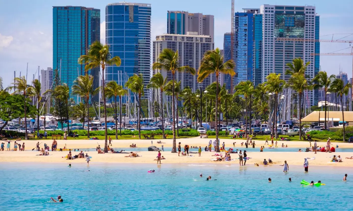 ✈ 4-Day Hawaii Vacation with Air from Great Value Vacations