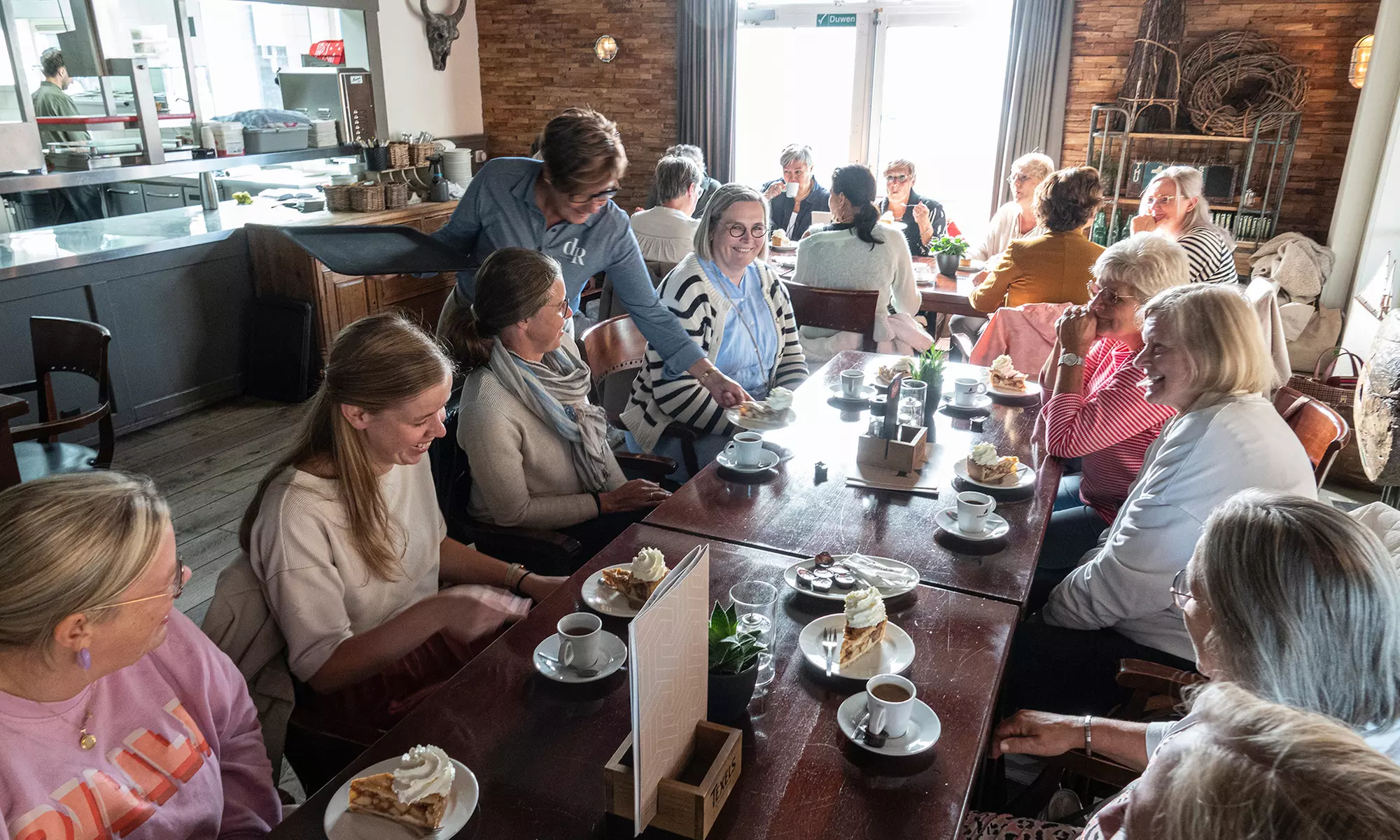 Giethoorn Tour: vanuit Amsterdam in een Hop On Hop Off Holland bus