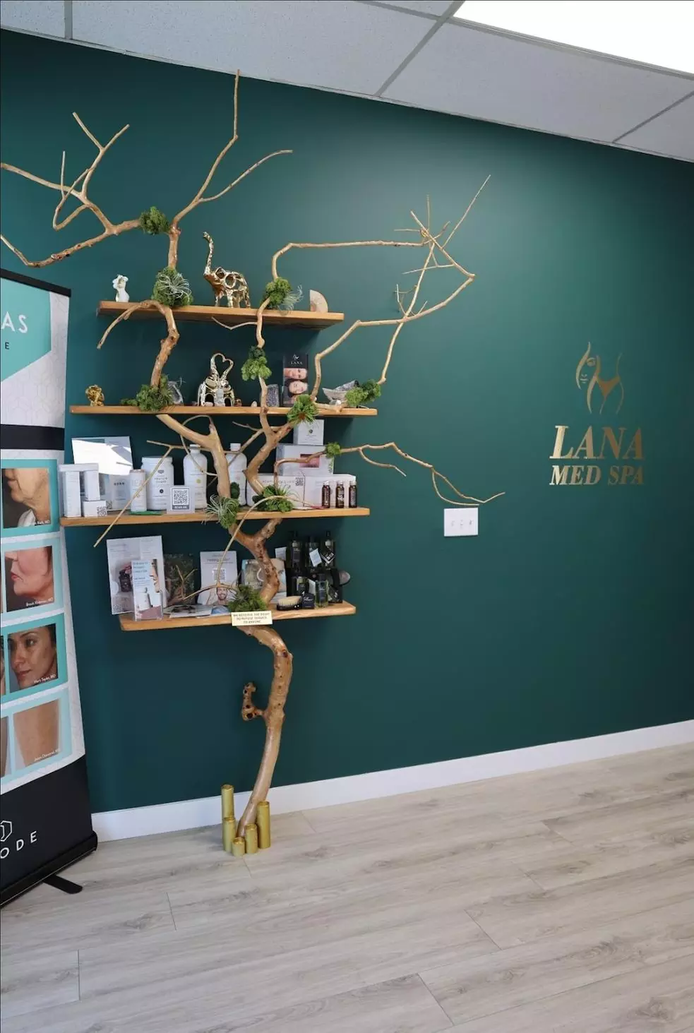 Boost w/ 20 Units of Botox, One or Four NAD Injection + One B12 Shot