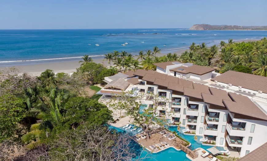 Image 1: ✈ 5-Day Costa Rica - Adults Only w/ Air from Great Value Vacations