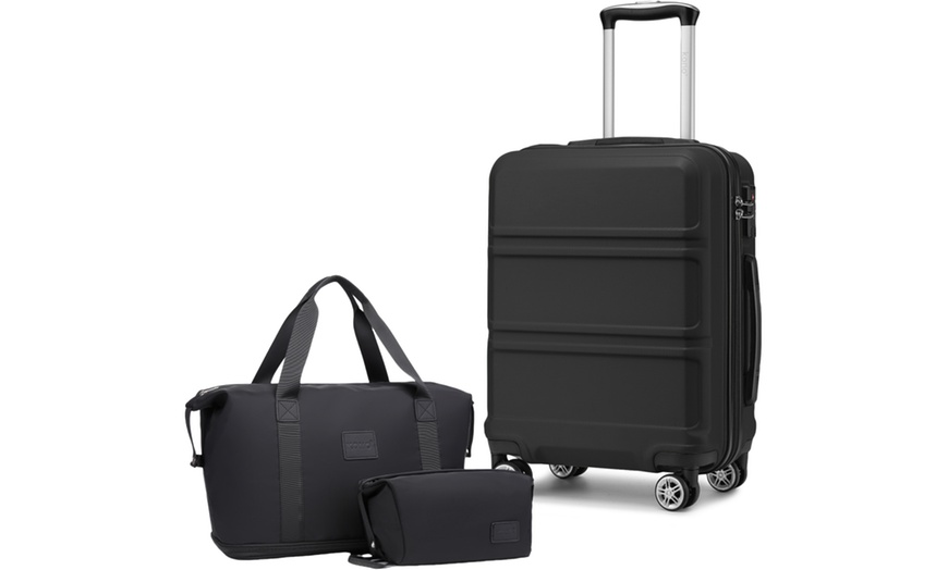 Image 14: Set de bagages 3 pièces : valise, sac de voyage et trousse de toilette