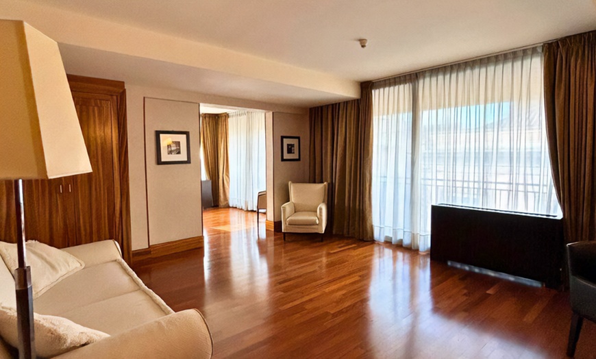 Image 13: 3 settimane di vacanza in residence o B&B, con destinazione a scelta