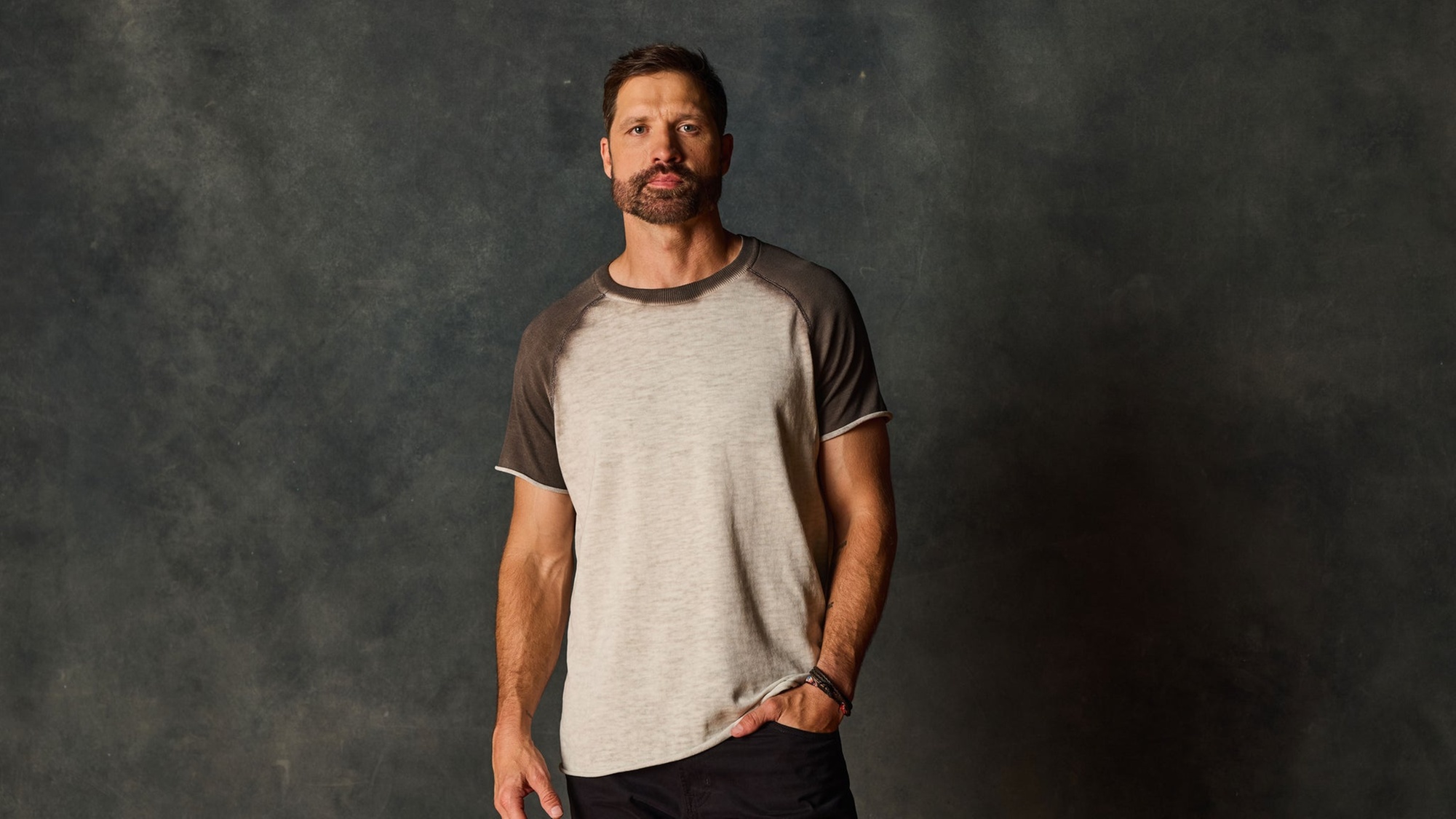 Walker Hayes: Unplugged - Up to 49% Off