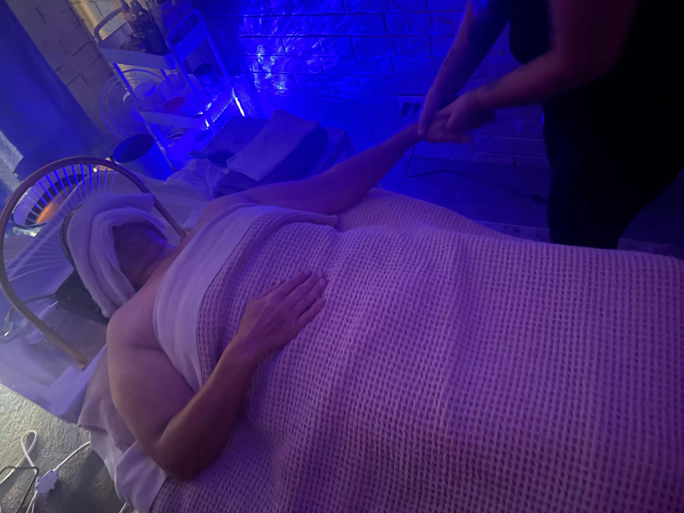 Up to 42% Off Pueblo’s First & Only Japanese Head Spa