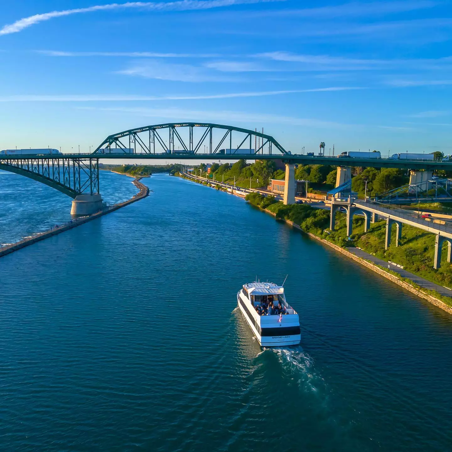1 Child or 1 Adult Tour for Weekend River or Harbor History Cruise