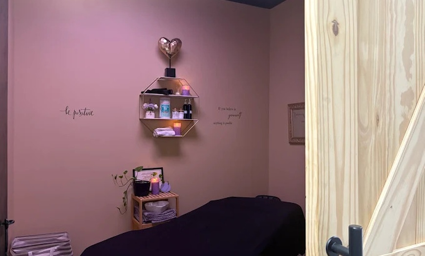 Image 4: Unwind w/ 60 or 90 Min Swedish Massage with Optional 30 Min Foot Soak 