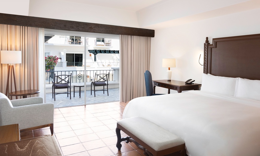 Image 3: Member Pricing: 5-Star Resort | All-Inclusive Dining & Spa Retreat