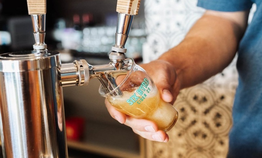 Image 2: Cider Tasting Flight, Group Cider Tasting, Craft Cider Tasting Flights