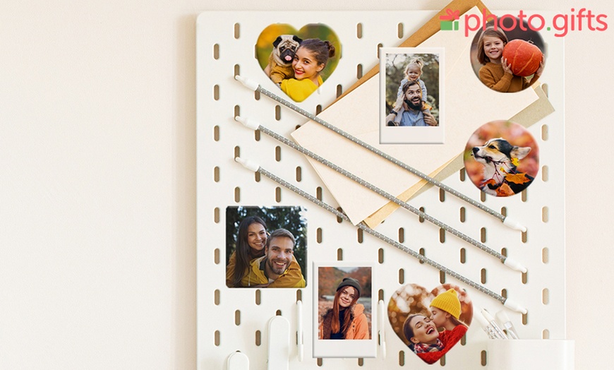 Image 2: Lieblingsmomente verewigen: personalisierte Foto-Magnete