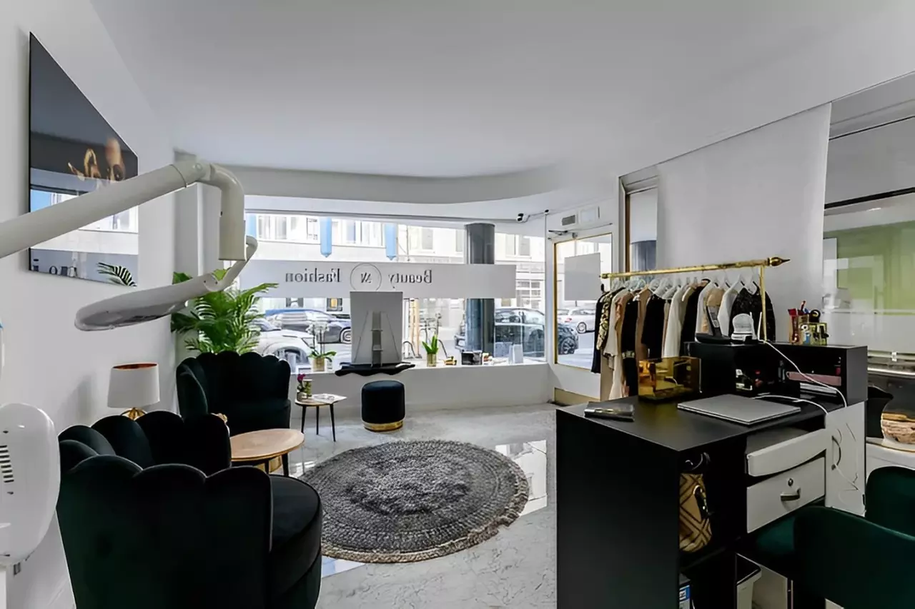 Augenbrauen- & Wimpern färben inkl. korrektur