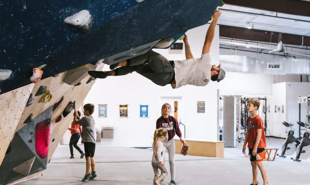 Day Passes for All Ages – Climb, Play, and Conquer Indoors