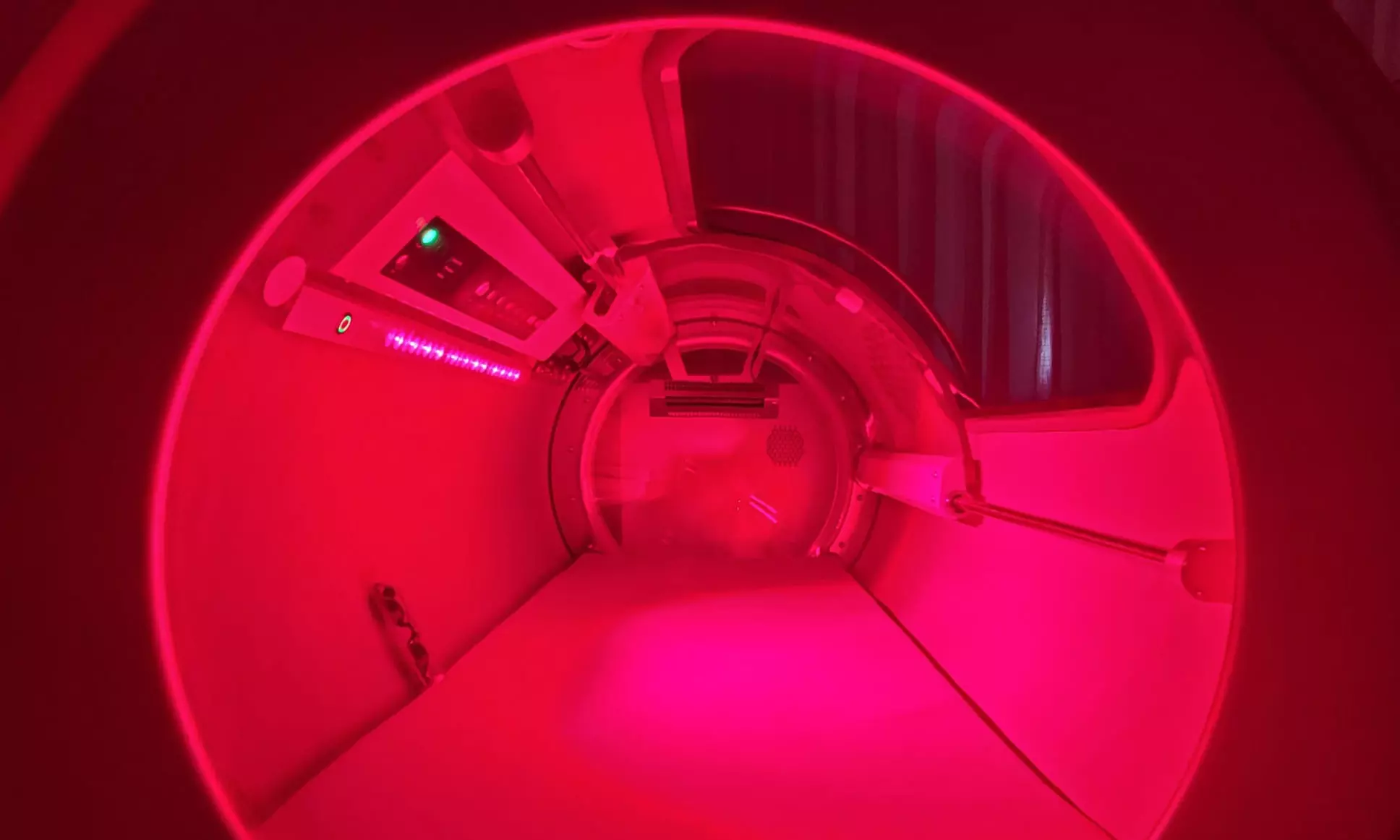 Rejuvenation Awaits: One 90-Minute Hyperbaric Oxygen Chamber Session
