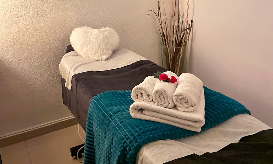 Image 2: Micropigmentación de cejas, eyeliner o de labios para 1 persona