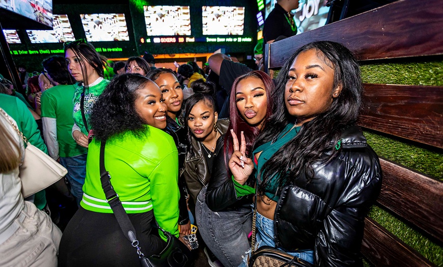 Image 3: Up to 15% Kiss Me, I'm Irish: NYC St. Patrick's Day 