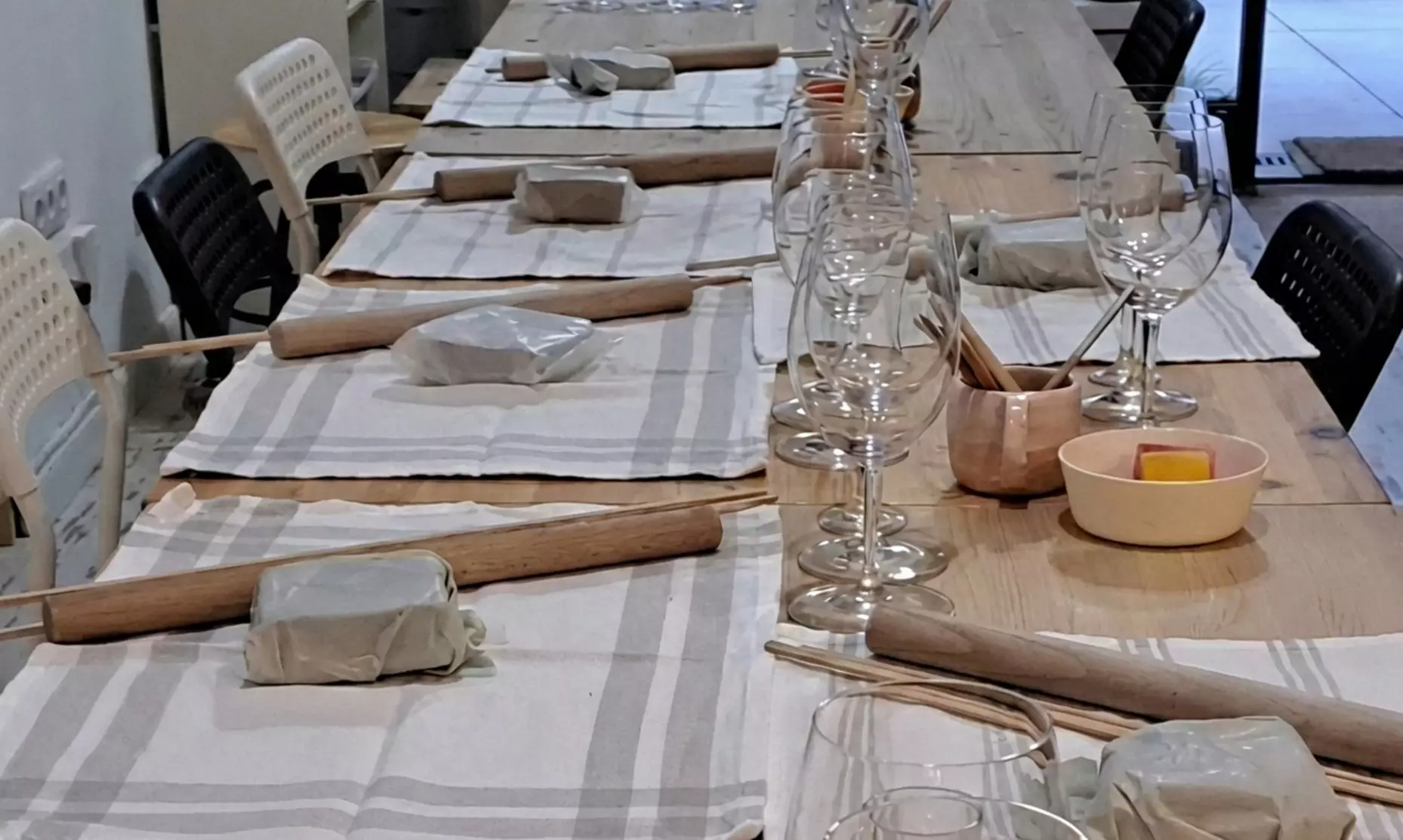 Taller de cerámica de 2 h a elegir entre modelado o pintura